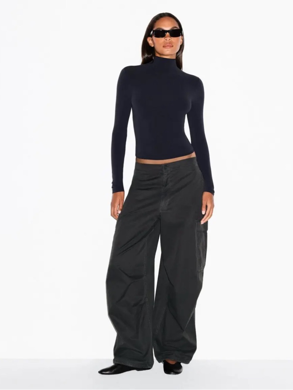 SKIMS NWT OUTDOOR WOVEN CARGO ONYX PANTS XXS